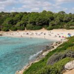 De verborgen baai Cala Varques met turquoise water